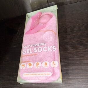 Moisturizing gel socks one pair one size fits most